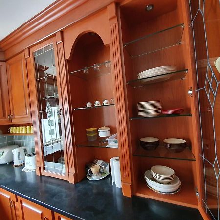Marina Court Luxury Penthouse Apart otel Kota Kinabalu Dış mekan fotoğraf