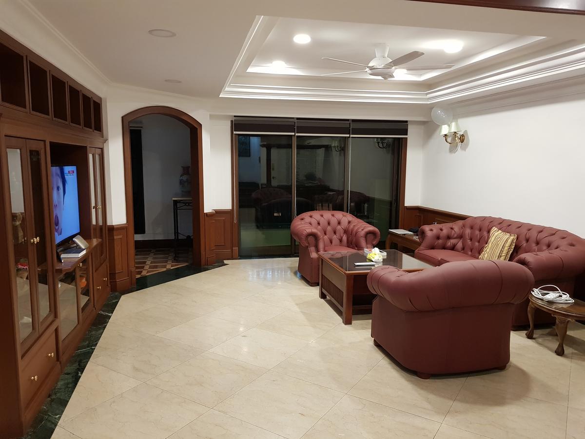 Marina Court Luxury Penthouse Apart otel Kota Kinabalu Dış mekan fotoğraf